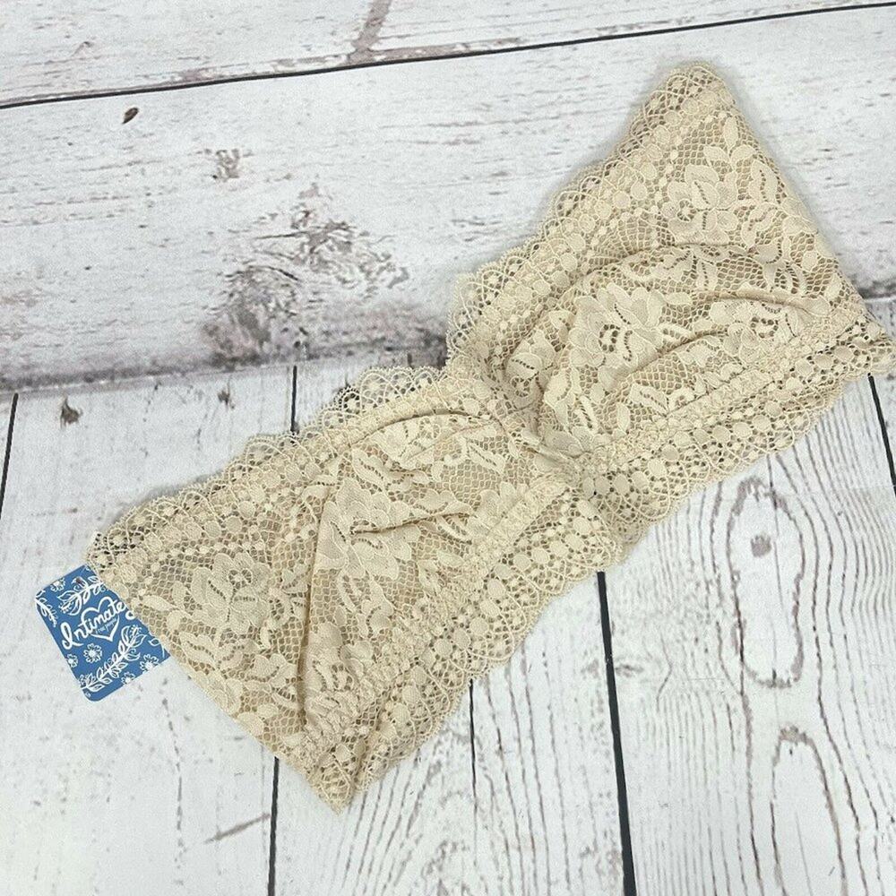 Free People Intimately XS Bandeau Lacey Looks Floral Bundle of 2 - Picture 2 of 9